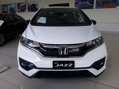 honda-jazz-1-5-v-2019